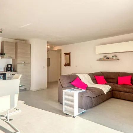 Apartment Port D'attache-8 By Interhome